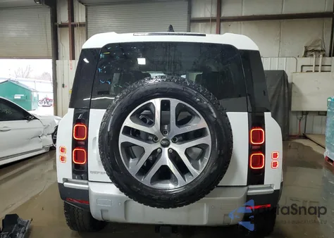 2024 Land Rover Defender 110 S из США, поврежденный, VIN SALEJ7EX1R2283617